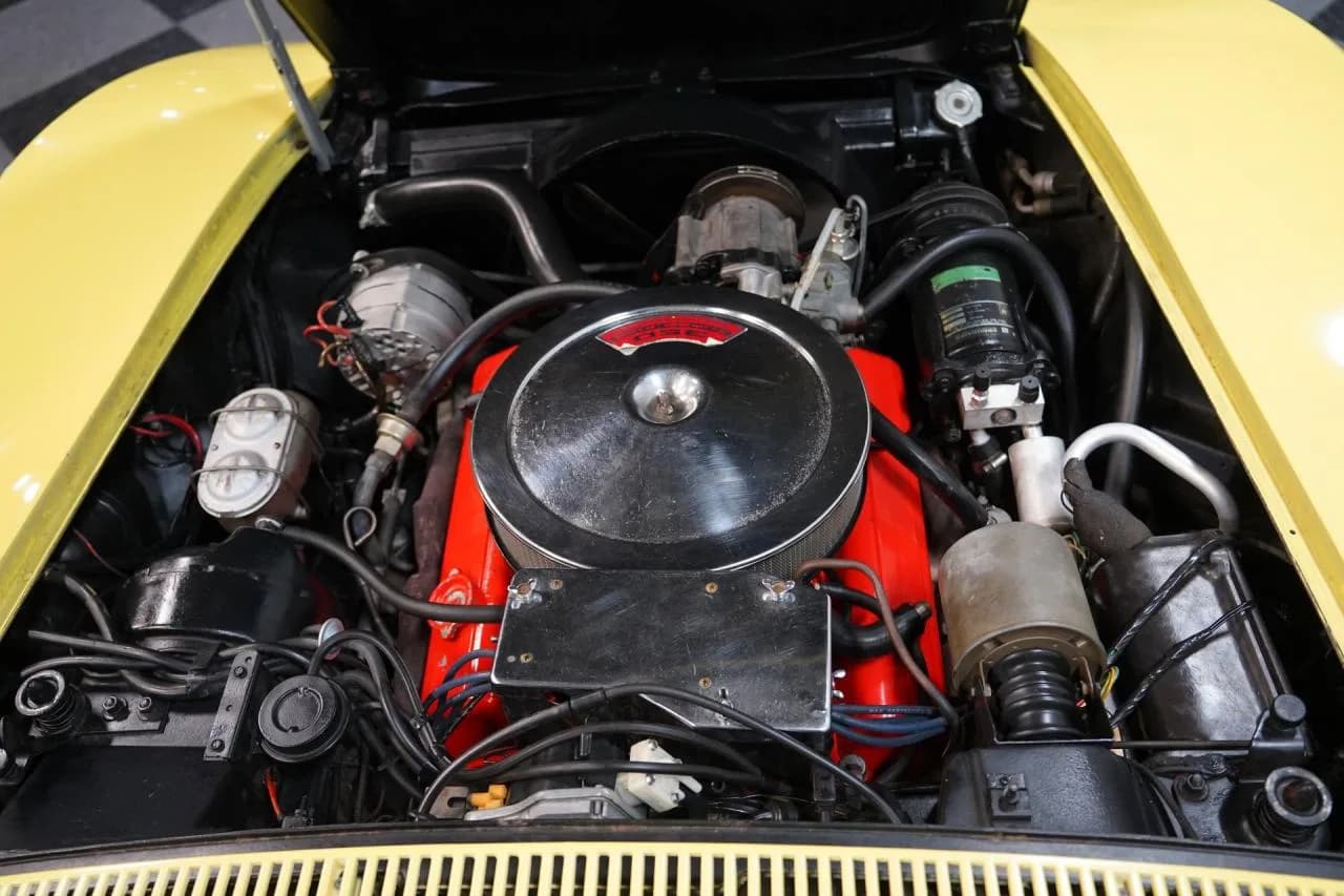 1969 Chevrolet Corvette - Thumbnail 3