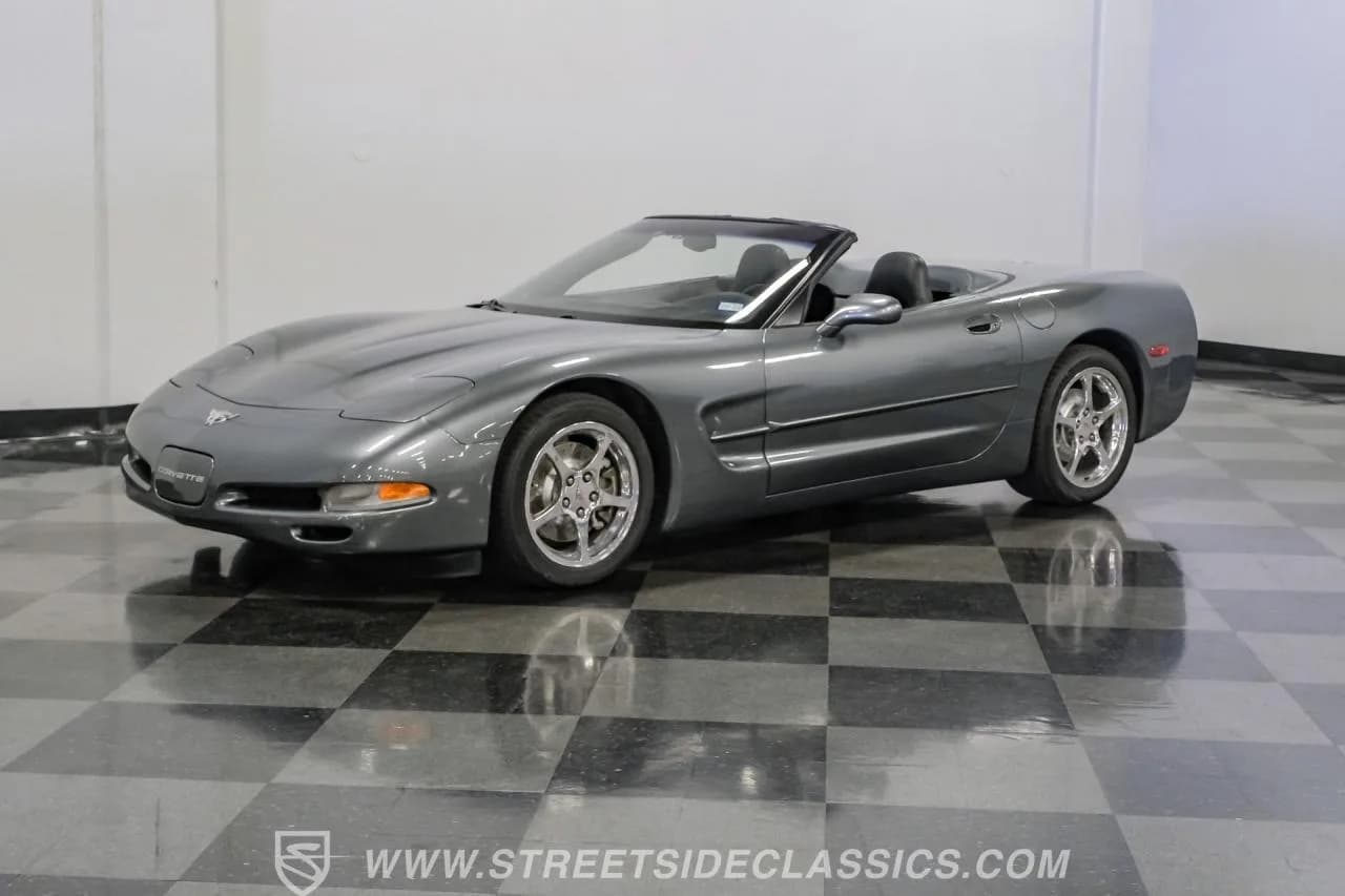 2003 Chevrolet Corvette Convertible - Thumbnail 6