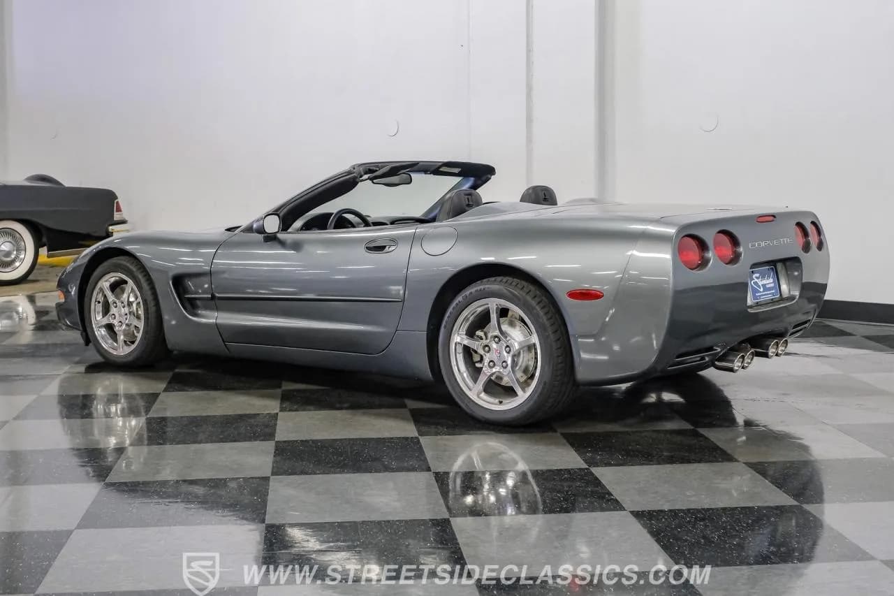 2003 Chevrolet Corvette Convertible - Thumbnail 8