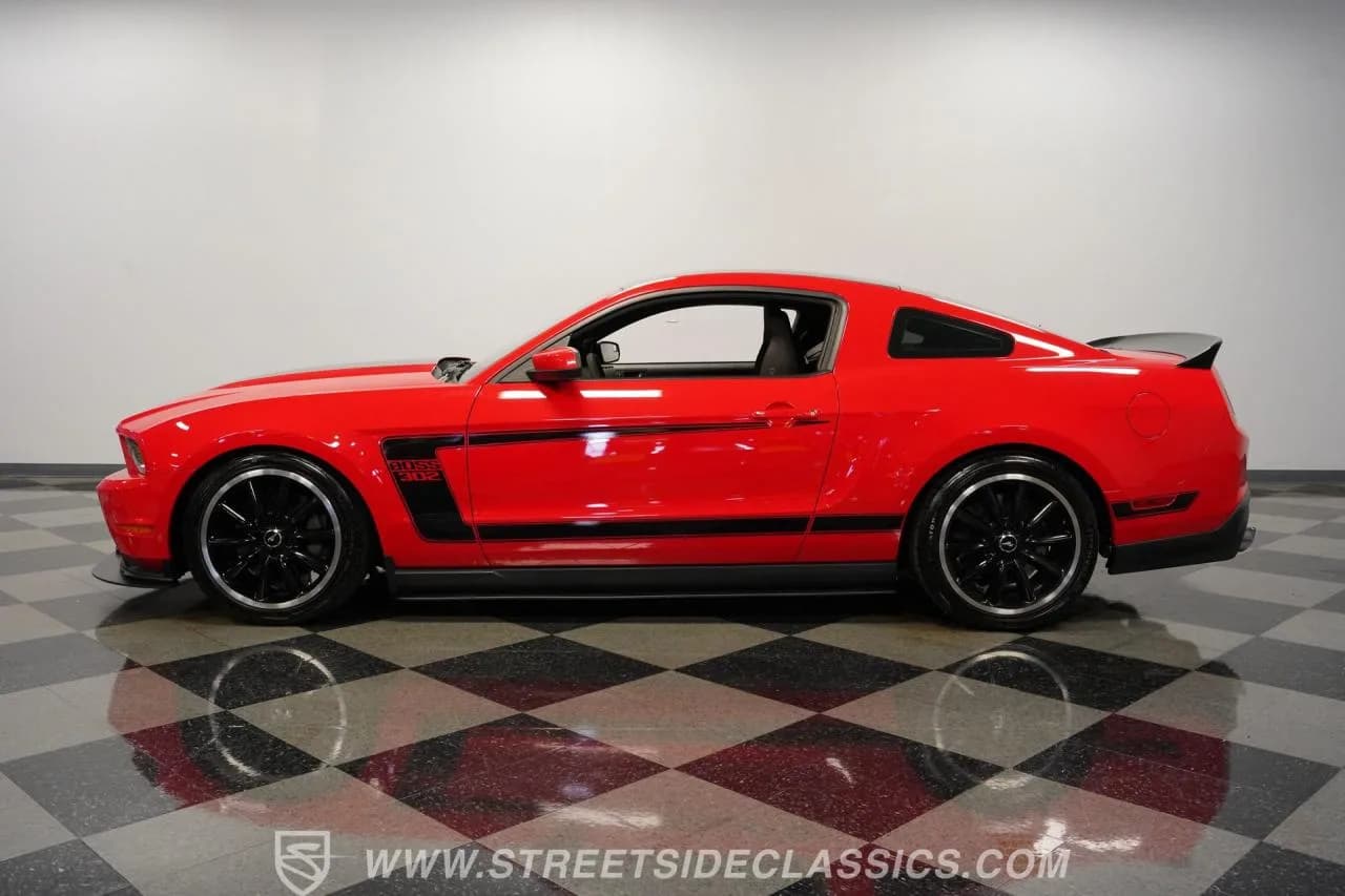 2012 Ford Mustang Boss 302 Laguna Seca Tribute - Thumbnail 8