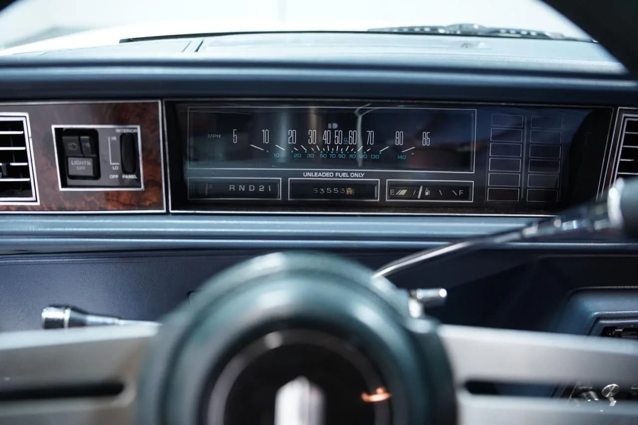 1984 Oldsmobile Cutlass Supreme Brougham - Image 30