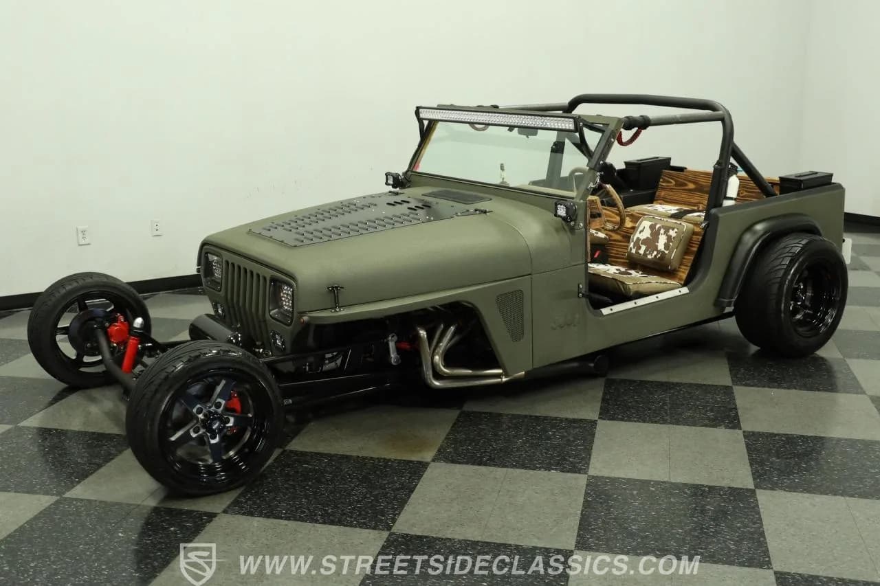 1990 Jeep Wrangler Custom Restomod - Thumbnail 6