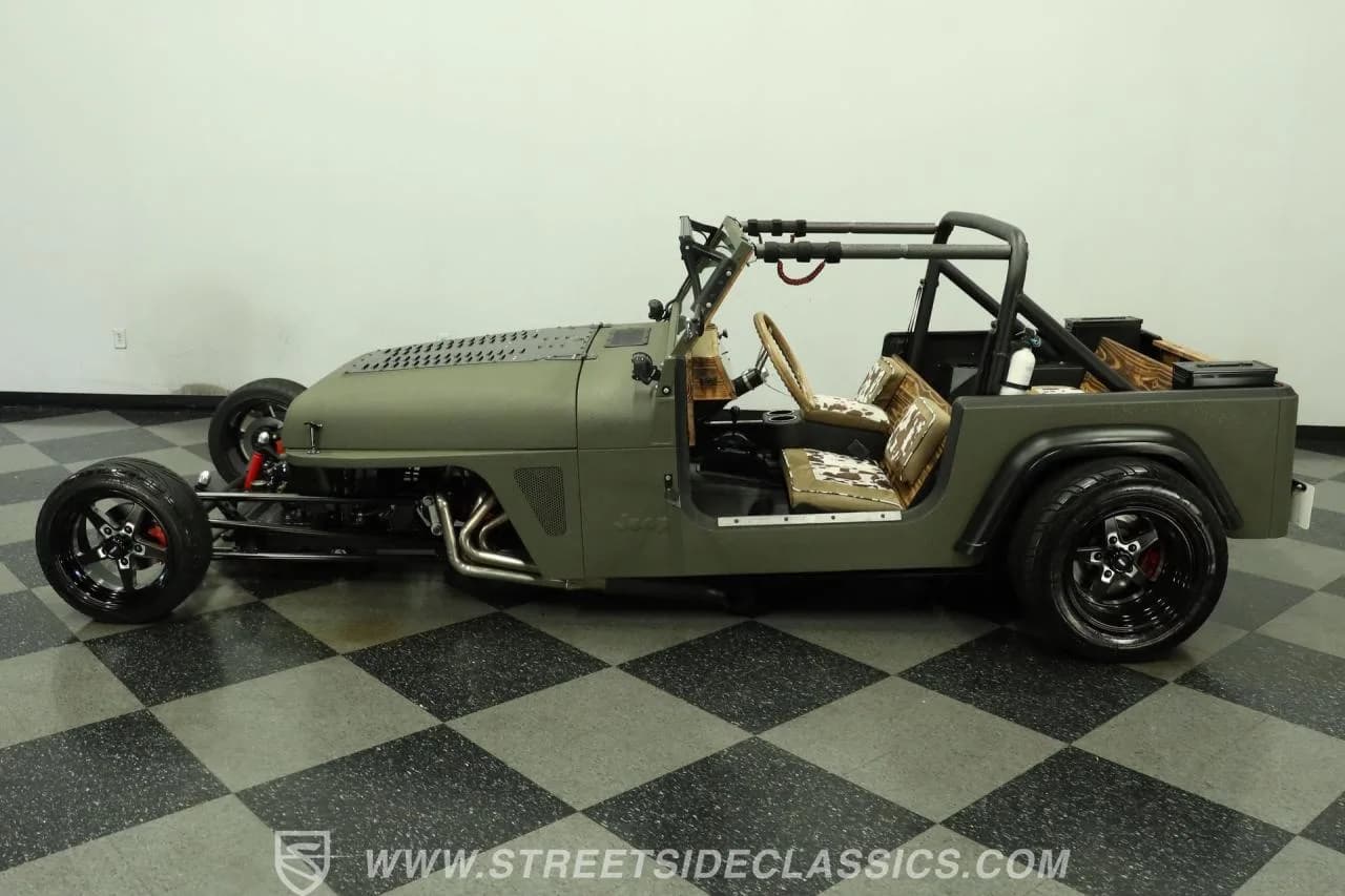1990 Jeep Wrangler Custom Restomod - Thumbnail 2