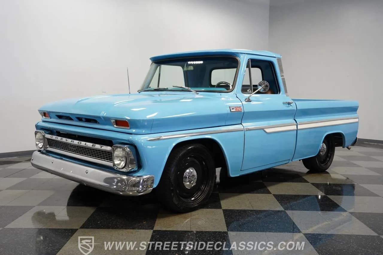 1965 Chevrolet C10 LS Restomod - Thumbnail 6