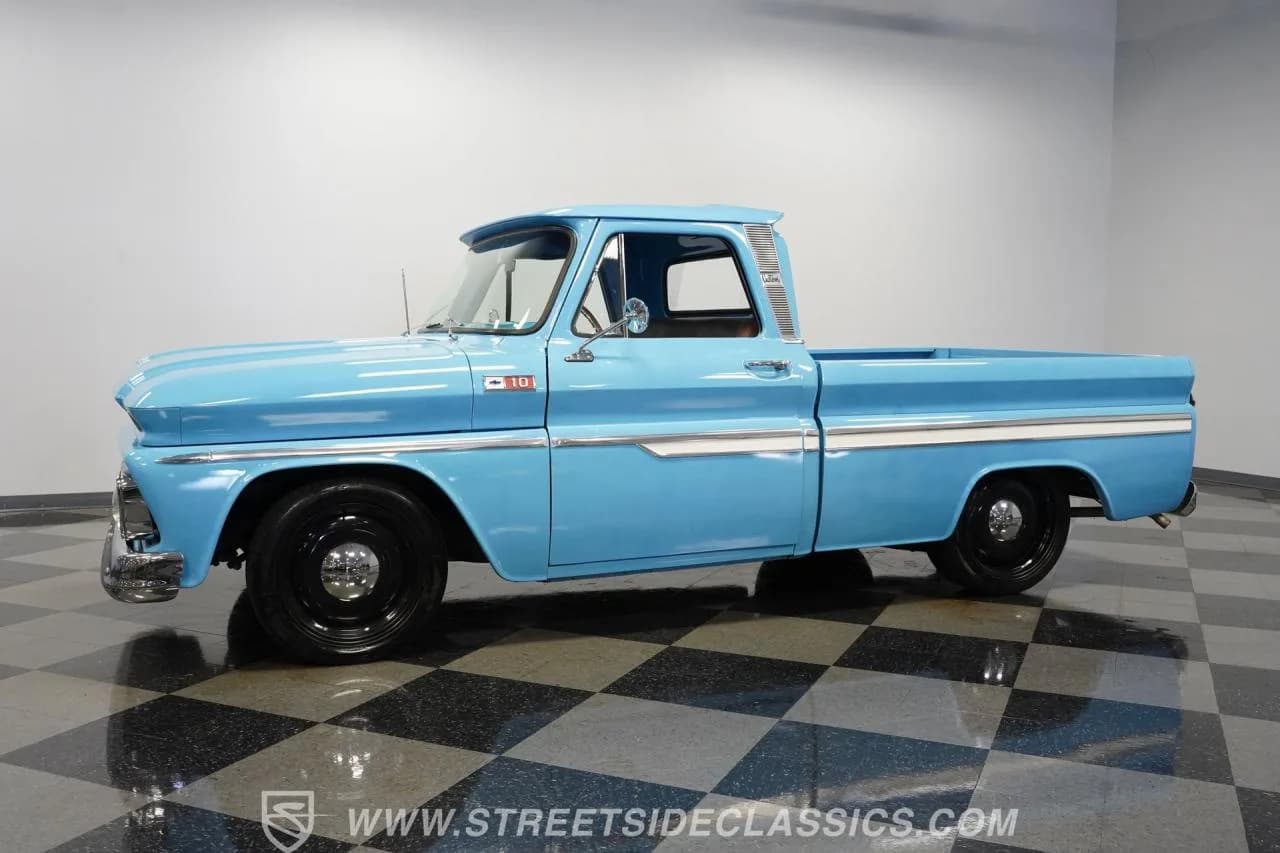 1965 Chevrolet C10 LS Restomod - Thumbnail 7