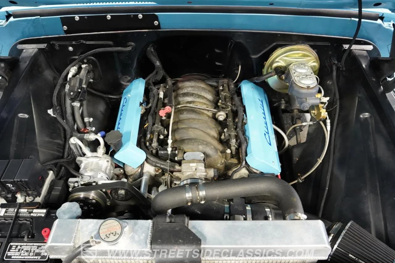 1965 Chevrolet C10 LS Restomod - Thumbnail 3