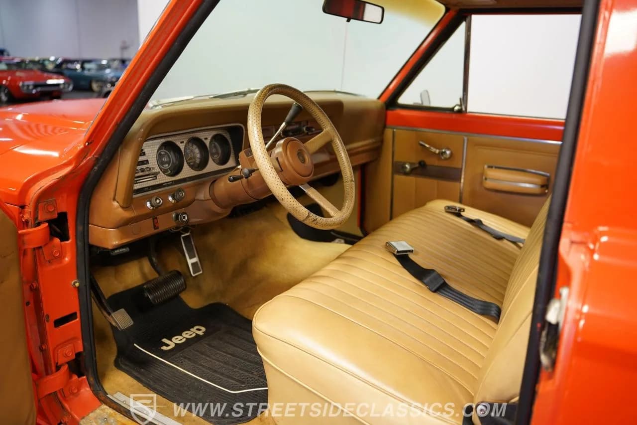 1978 Jeep J10 4x4 - Thumbnail 4