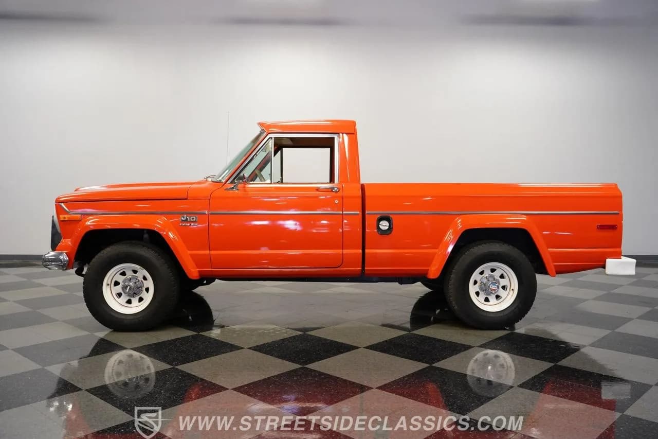 1978 Jeep J10 4x4 - Thumbnail 2