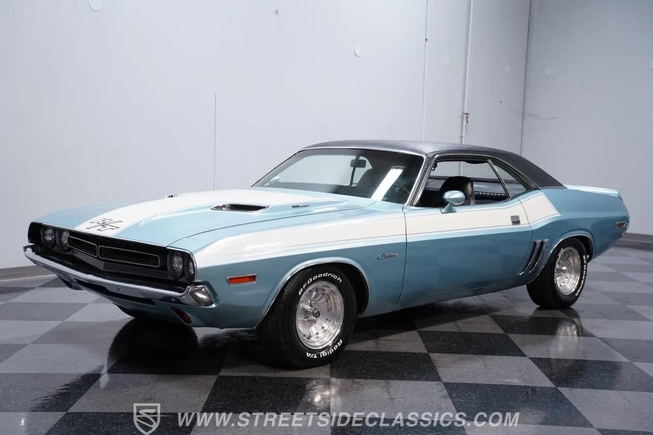 1971 Dodge Challenger R/T - Thumbnail 6