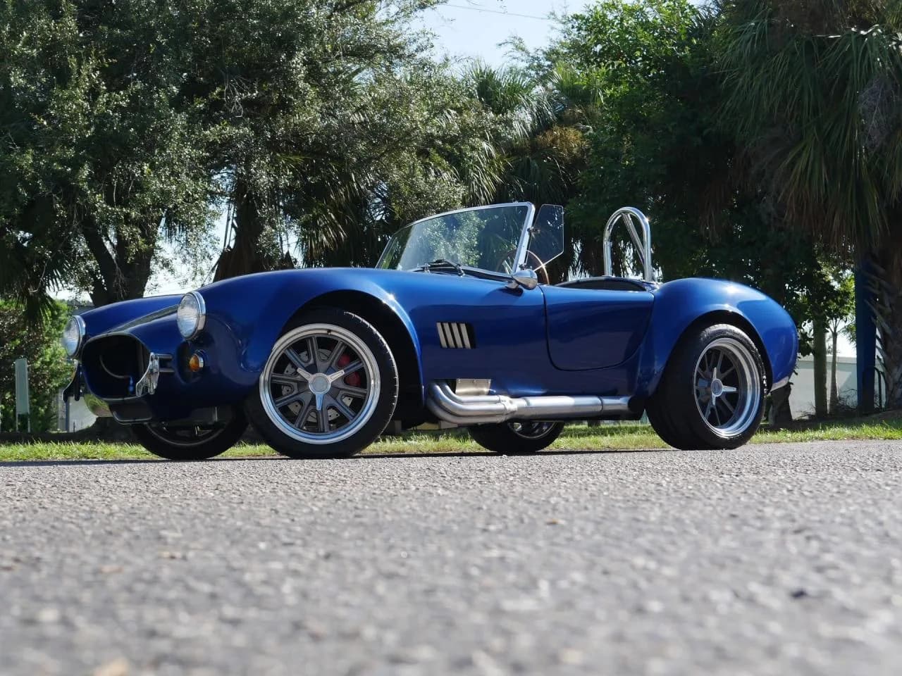 1967 Shelby Cobra Replica - Thumbnail 8