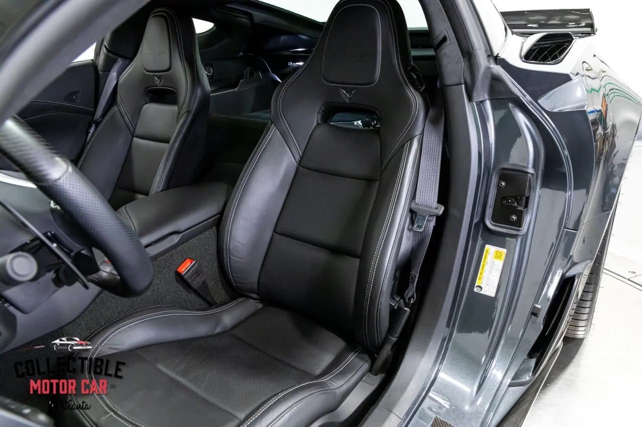 2017 Chevrolet Corvette ZO6 - Thumbnail 5