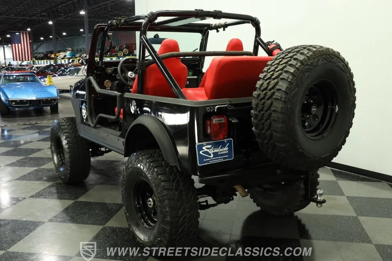 1981 Jeep CJ7 - Thumbnail 8
