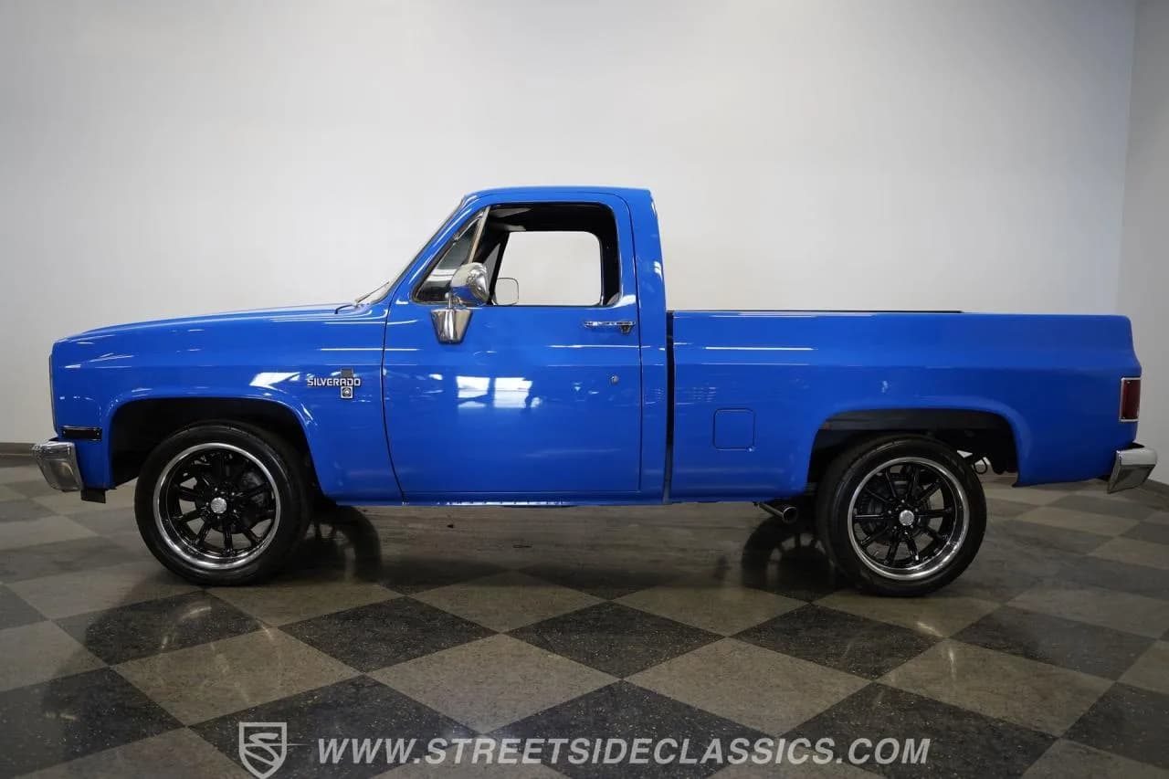 1983 Chevrolet C10 - Thumbnail 2