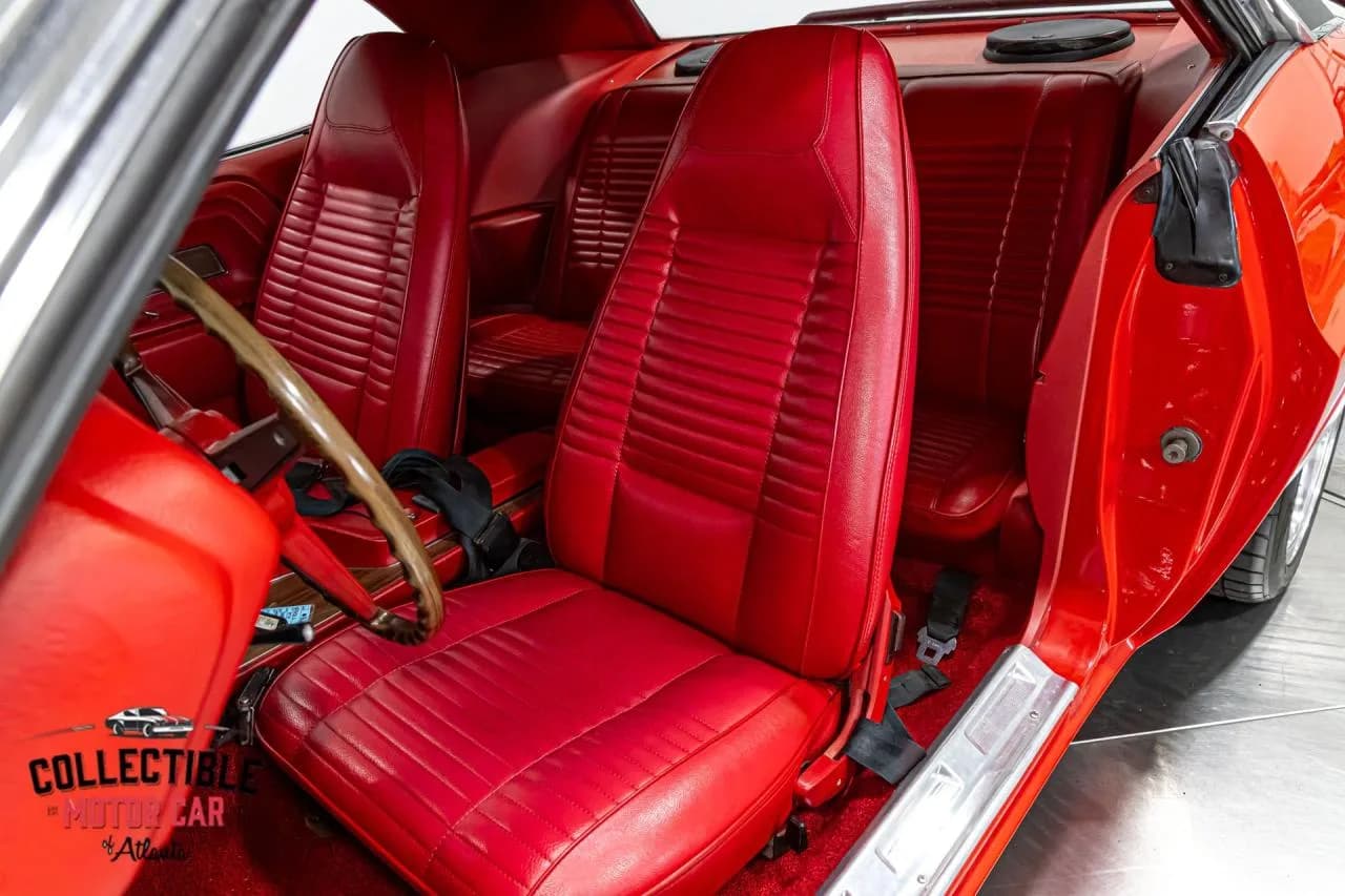 1970 Dodge Challenger RT - Thumbnail 6