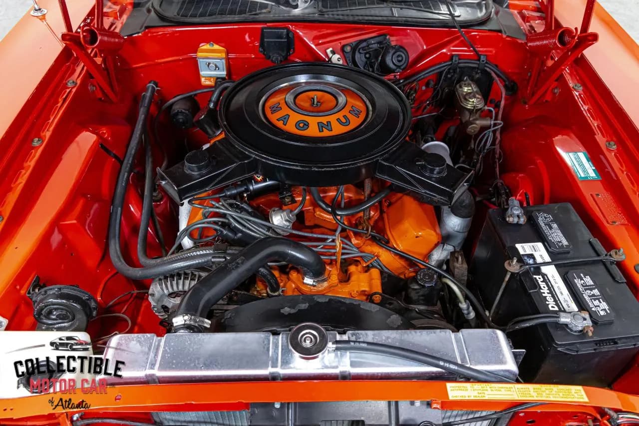 1970 Dodge Challenger RT - Thumbnail 8