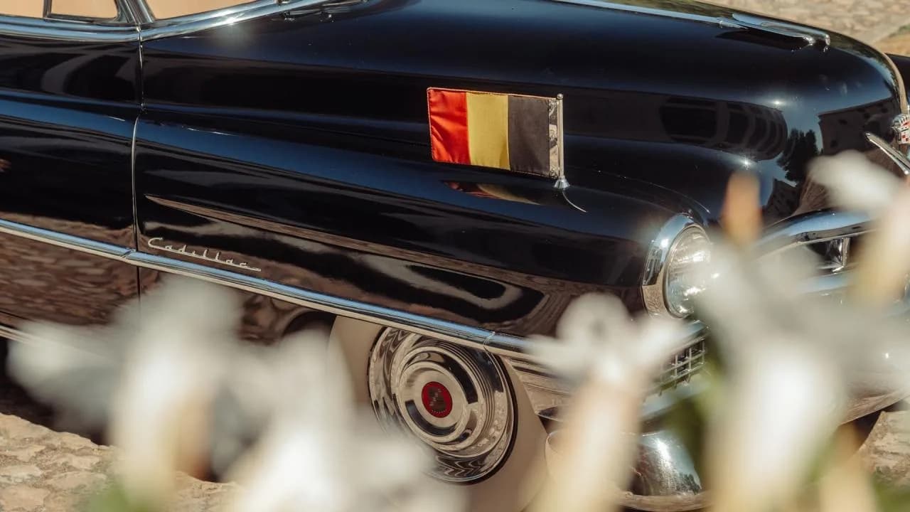 1951 Cadillac Series 62 Convertible ex-King Baudouin of Belgium - Thumbnail 2