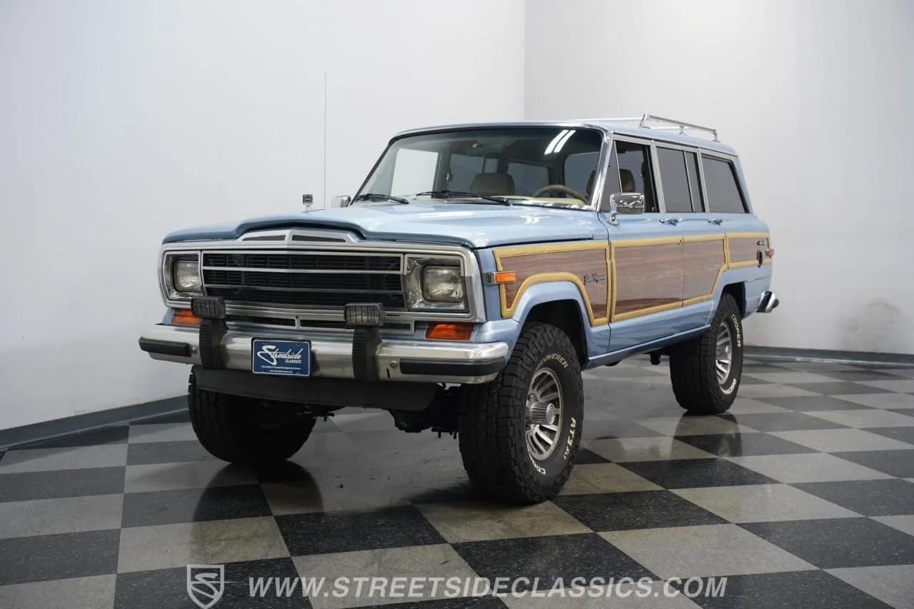 1989 Jeep Grand Wagoneer - Thumbnail 6