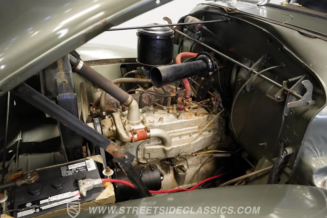 1947 Hudson Commodore Six Pickup - Thumbnail 3
