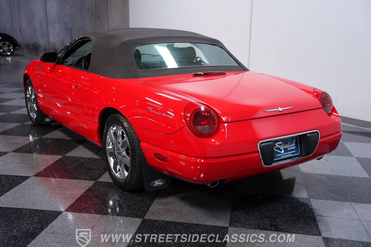 2003 Ford Thunderbird Deluxe - Thumbnail 8