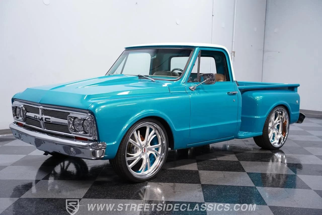 1967 GMC C10 Stepside Restomod - Thumbnail 6