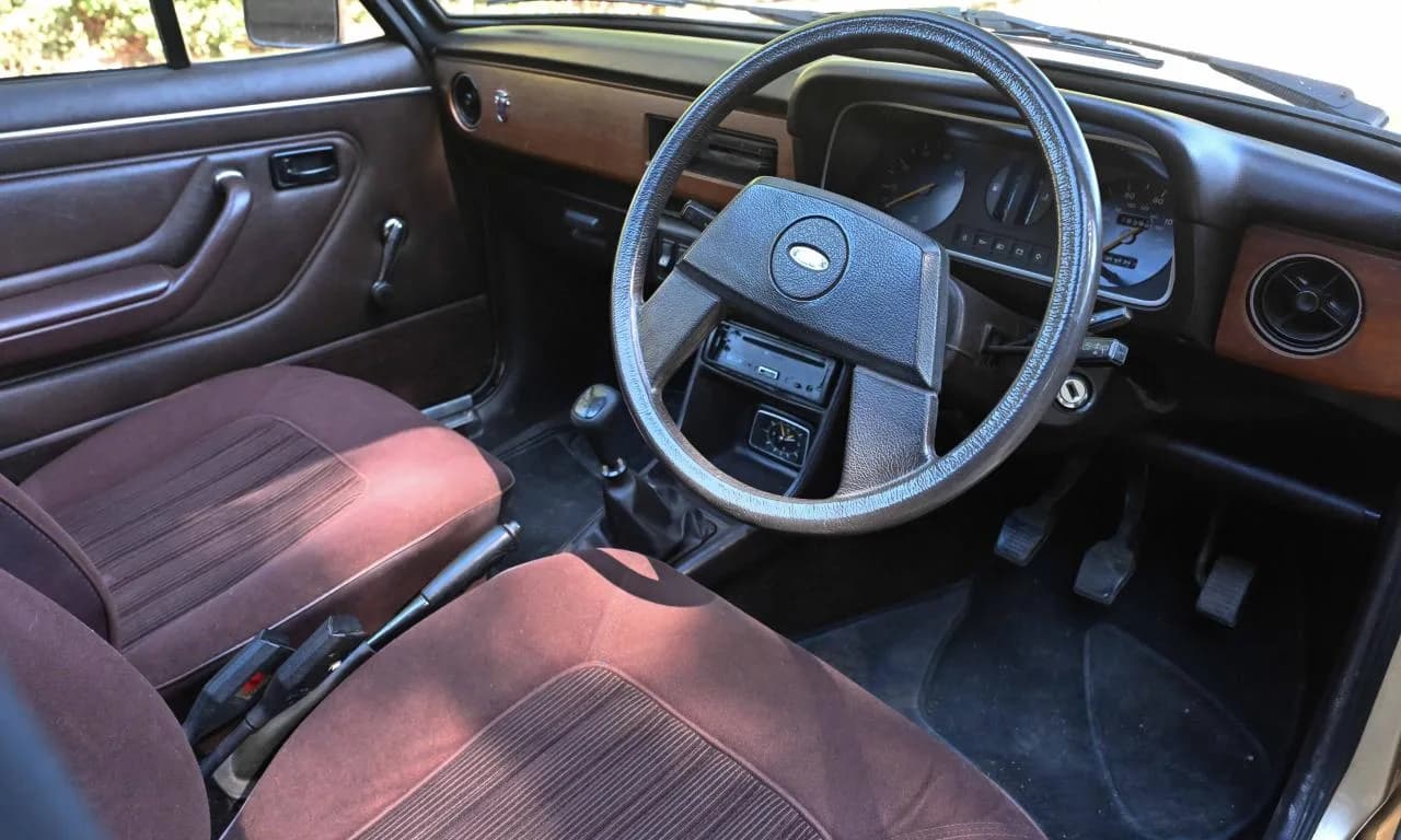 1980 Ford Escort 1.6 Ghia Mk. II - Thumbnail 4