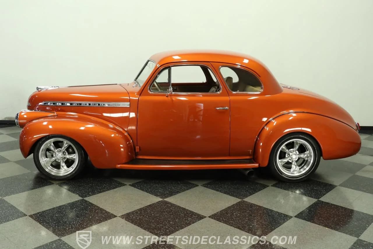 1940 Chevrolet Super Deluxe Business Coupe Restomod - Thumbnail 2