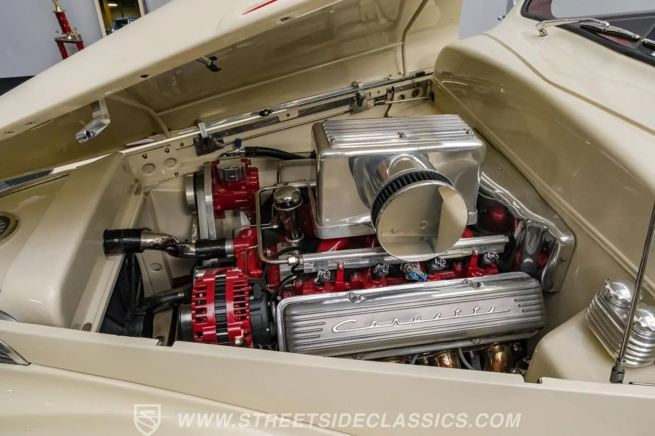 1939 Chevrolet Master Deluxe Restomod - Thumbnail 3