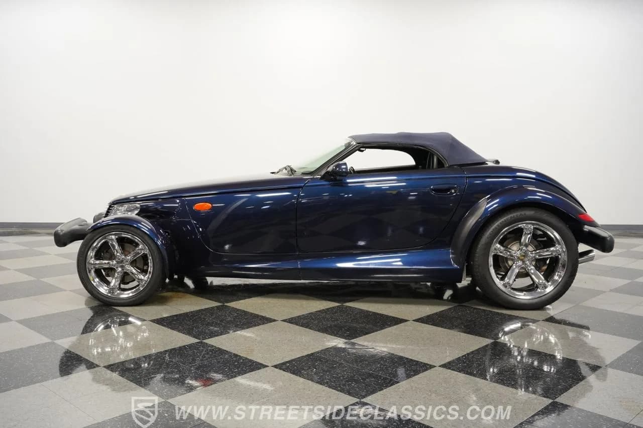 2001 Plymouth Prowler Mulholland Edition - Thumbnail 2