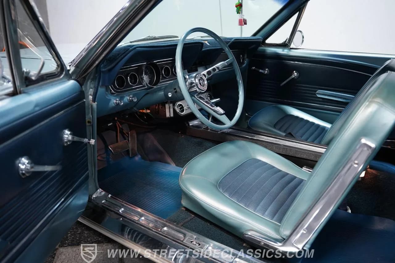 1966 Ford Mustang Coupe - Thumbnail 4