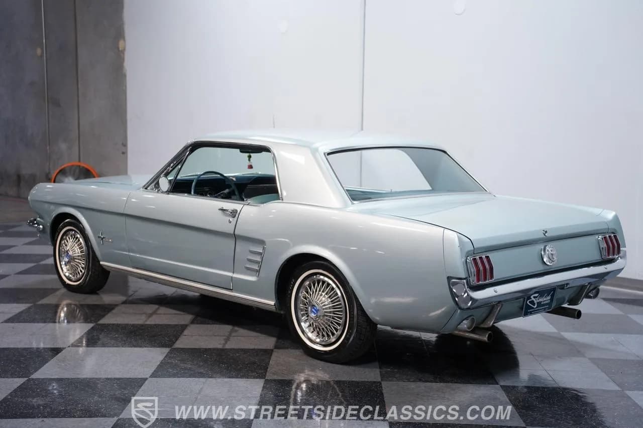 1966 Ford Mustang Coupe - Thumbnail 7