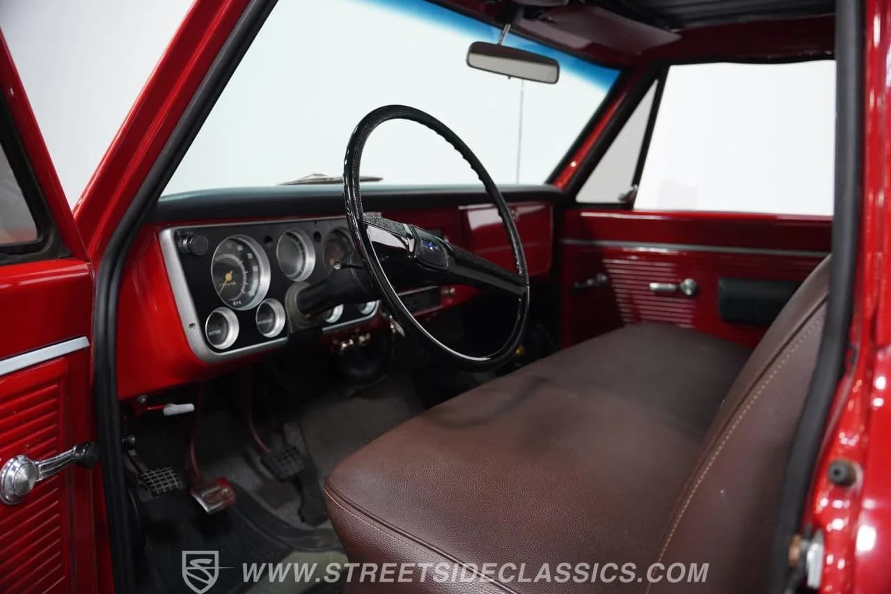 1970 Chevrolet C10 - Thumbnail 4