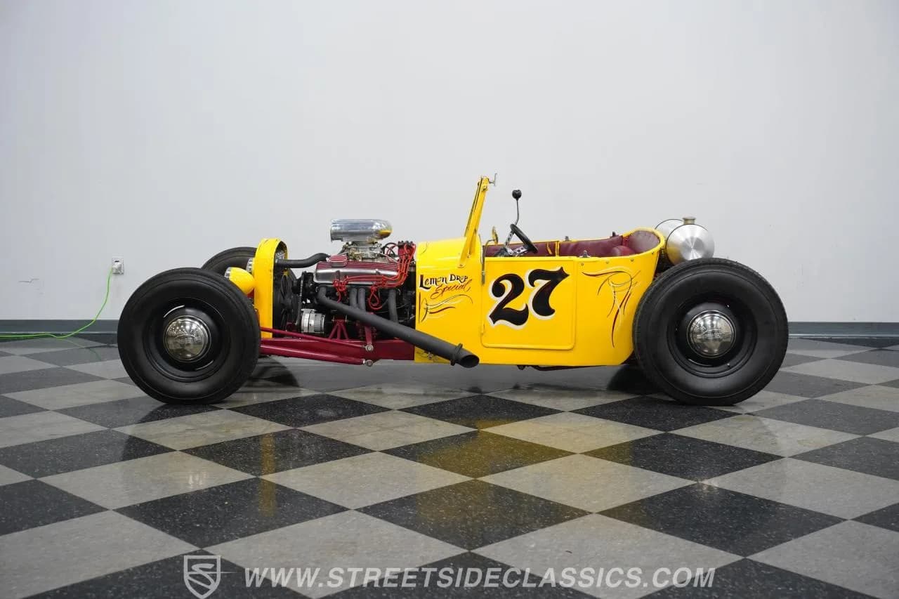 1927 Ford T-Bucket - Thumbnail 2