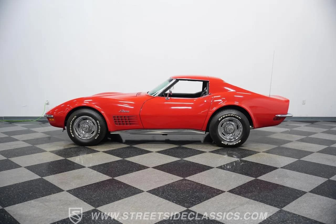 1971 Chevrolet Corvette - Thumbnail 2