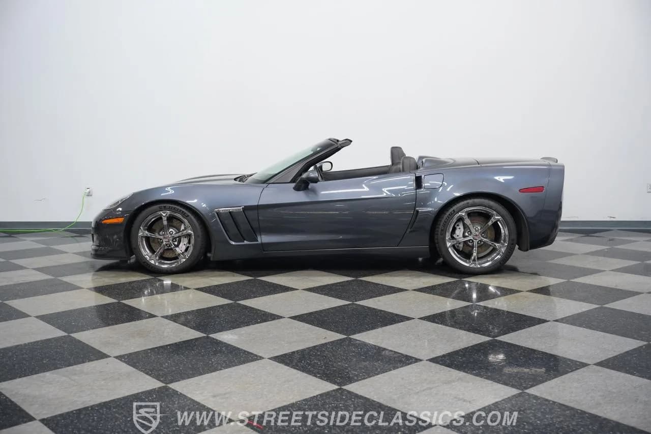 2012 Chevrolet Corvette Grand Sport Convertible 3LT - Thumbnail 8