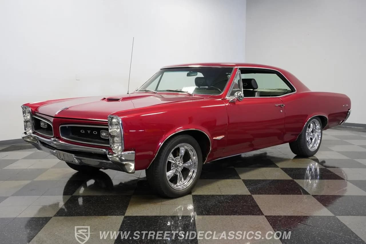 1966 Pontiac GTO Restomod - Thumbnail 6