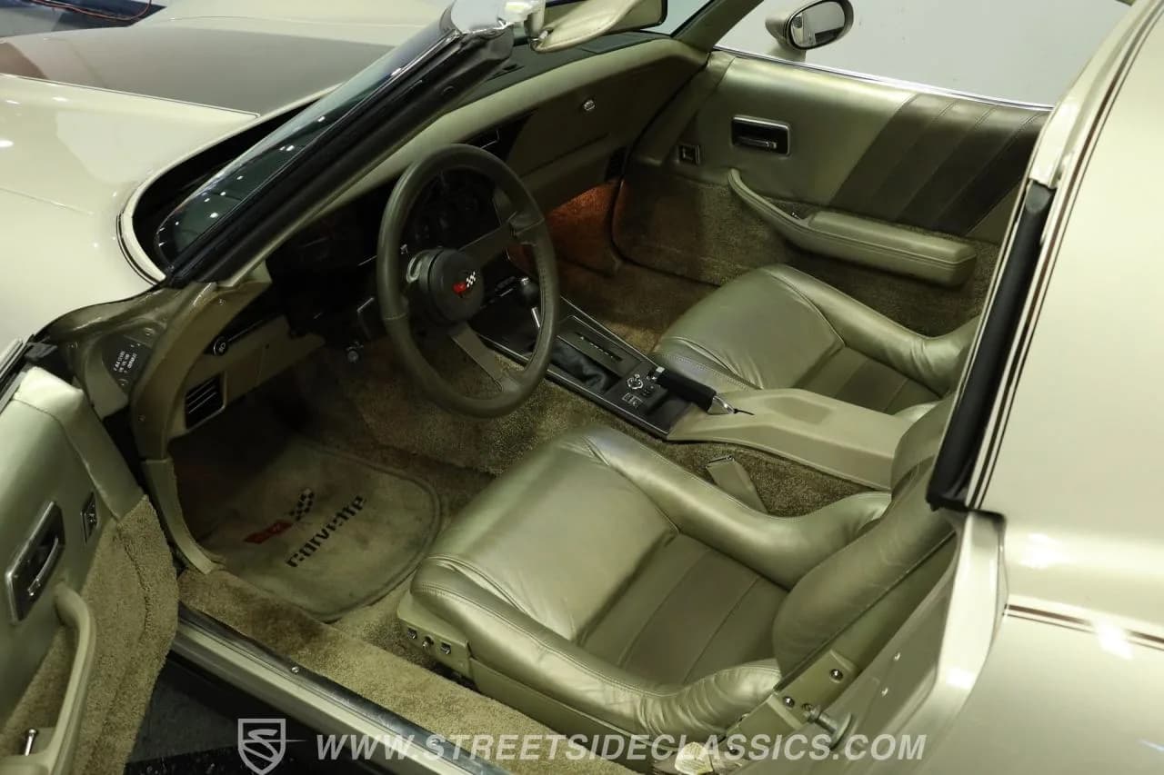 1982 Chevrolet Corvette Collector Edition - Thumbnail 4