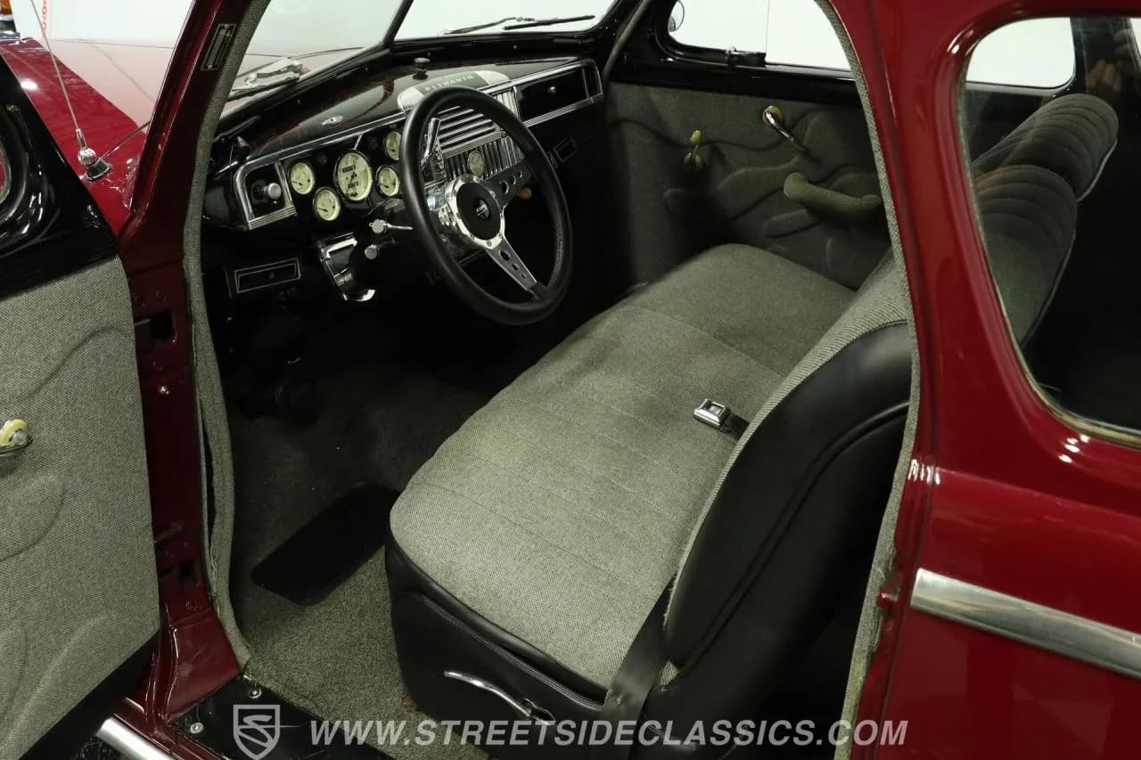 1947 Plymouth Special Deluxe Restomod - Thumbnail 4