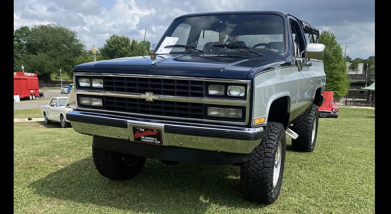1989 Chevrolet K5 Blazer - Thumbnail 4