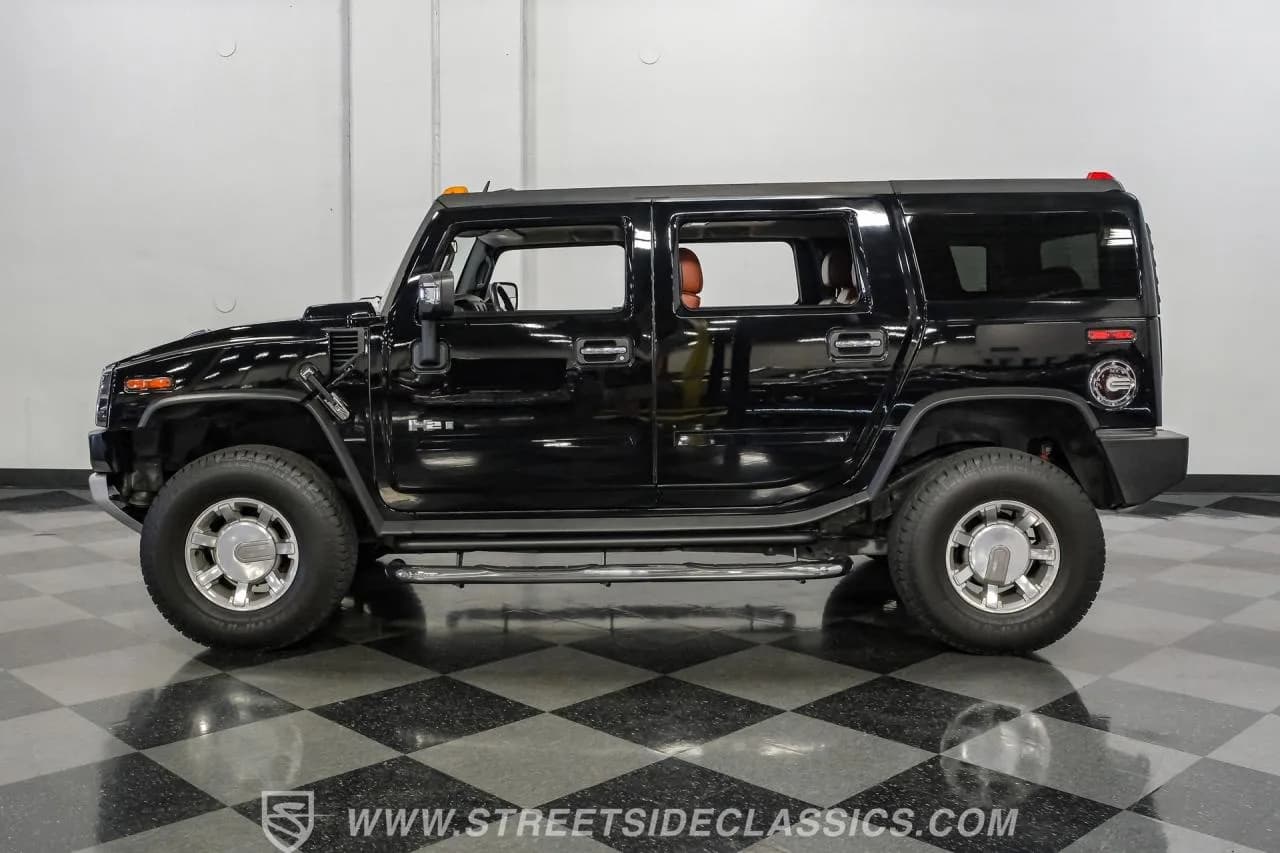 2008 Hummer H2 Luxury - Thumbnail 2