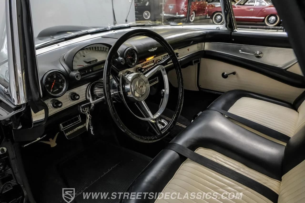 1955 Ford Thunderbird - Thumbnail 4