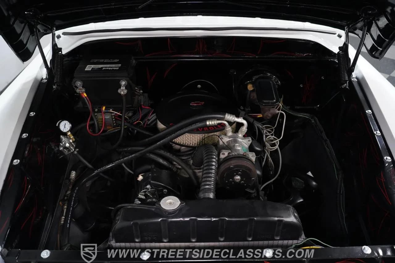 1957 Chevrolet 3100 Big Back Window - Thumbnail 3