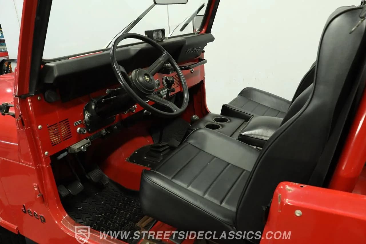 1985 Jeep CJ7 4X4 - Thumbnail 4