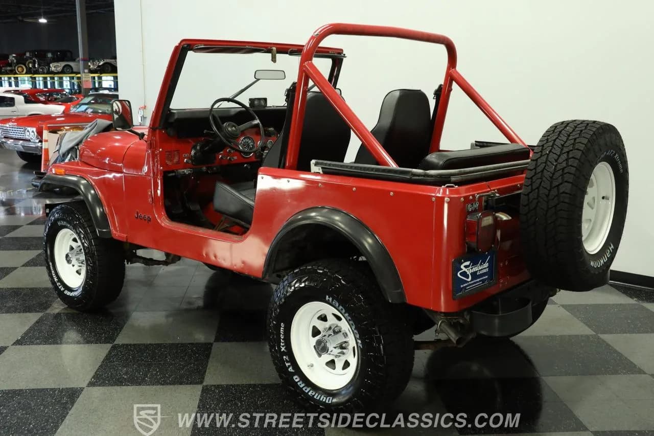 1985 Jeep CJ7 4X4 - Thumbnail 7
