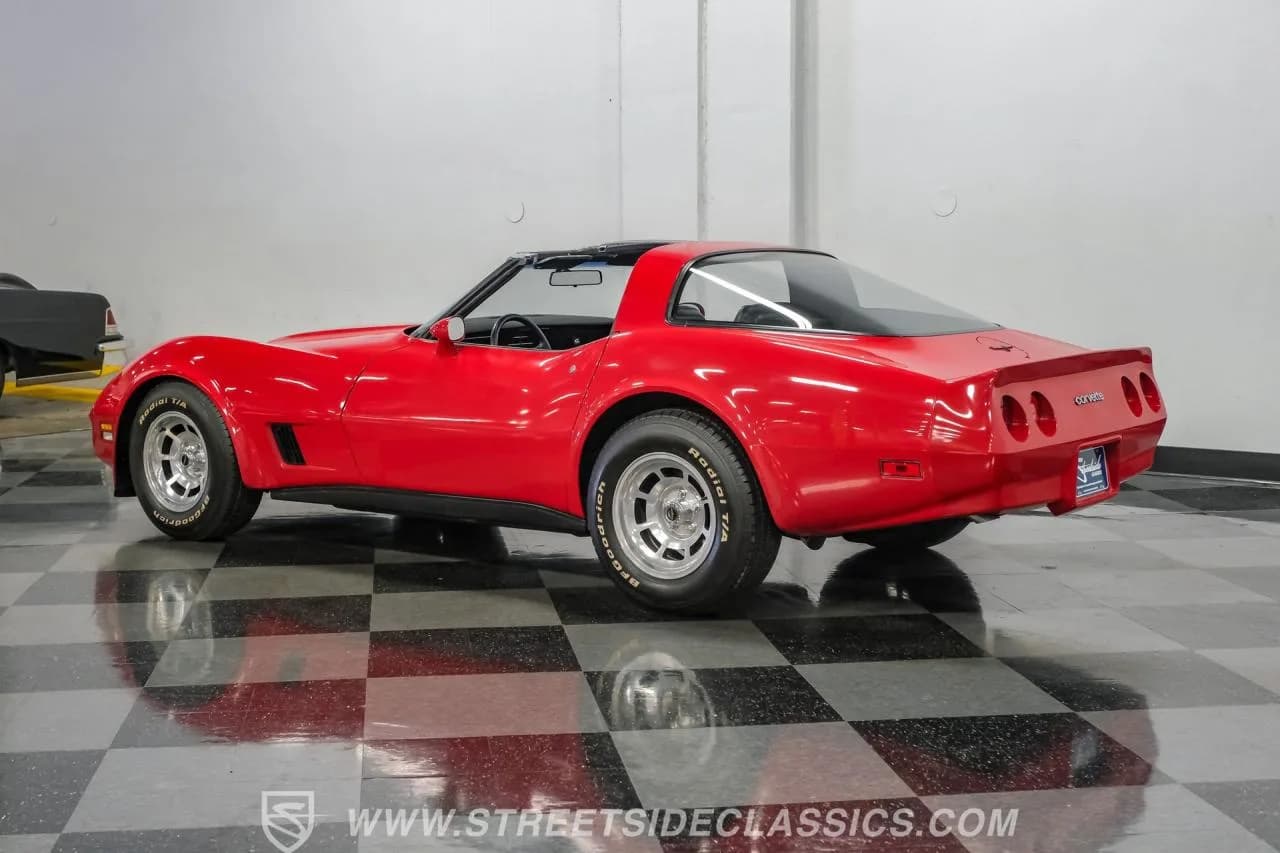 1981 Chevrolet Corvette - Thumbnail 8