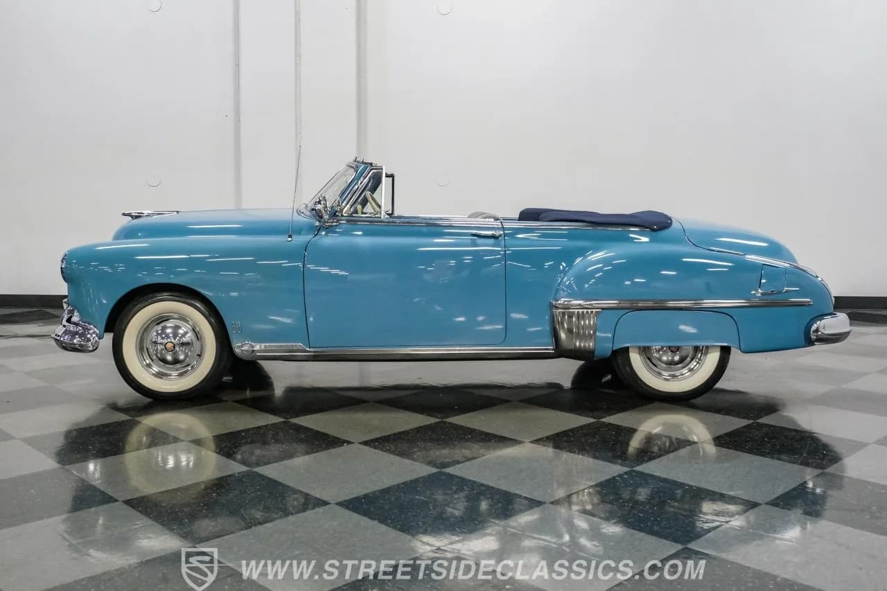 1949 Oldsmobile Futuramic 88 Convertible - Thumbnail 2