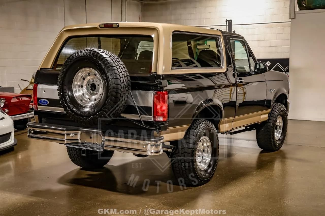 1992 Ford Bronco - Thumbnail 8