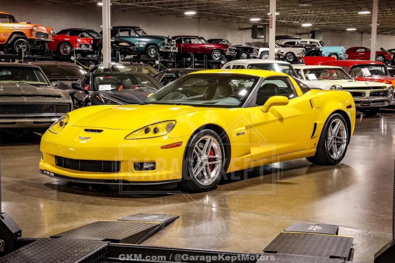 2008 Chevrolet Corvette - Thumbnail 3