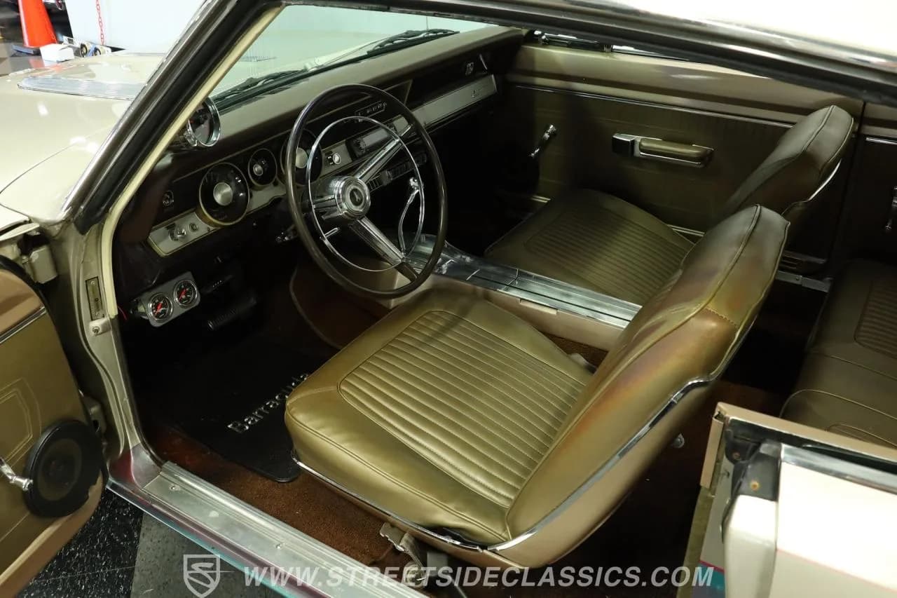1967 Plymouth Barracuda - Thumbnail 4