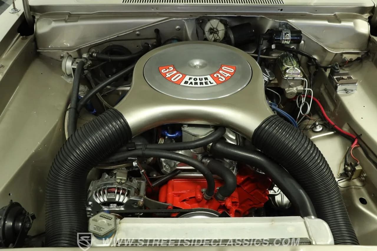 1967 Plymouth Barracuda - Thumbnail 3