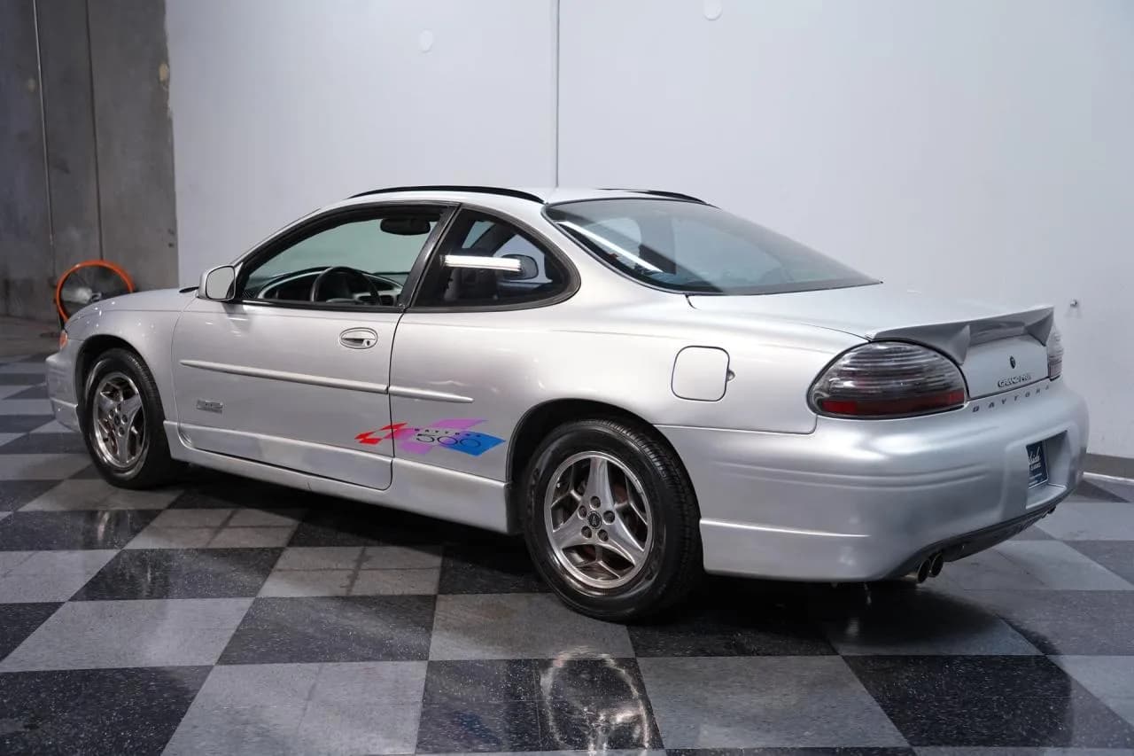 2000 Pontiac Grand Prix GTP Daytona 500 Supercharged - Thumbnail 7